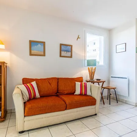 Holiday Les Hautes Folies-6 By Interhome